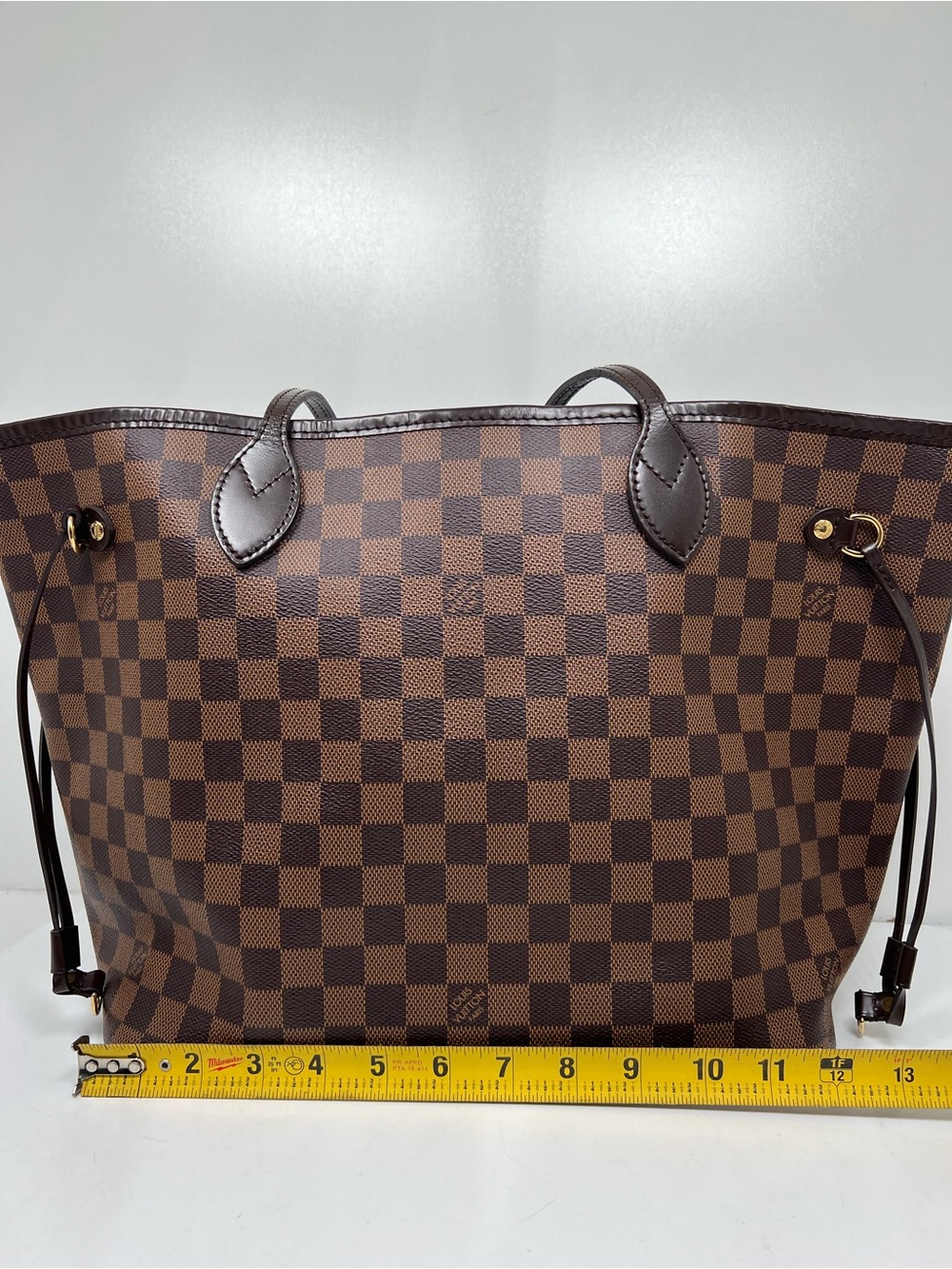 Louis Vuitton Neverfull Damier Ebene MM - Picture 10 of 13